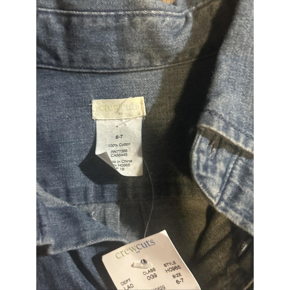 NWT J Crew Cuts Boys Denim Button Up Long Sleeve Size 6/7 - Picture 2 of 4